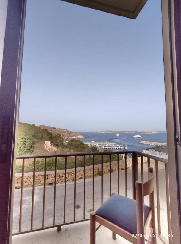 Felluga Harbour View Apartment Qala Exterior photo